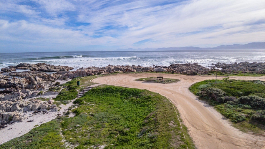 0 Bedroom Property for Sale in De Kelders Western Cape